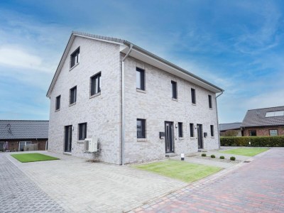 Holiday house Ferienhaus Michelhuus 4 St.Michaelisdonn - Outdoor photo 2