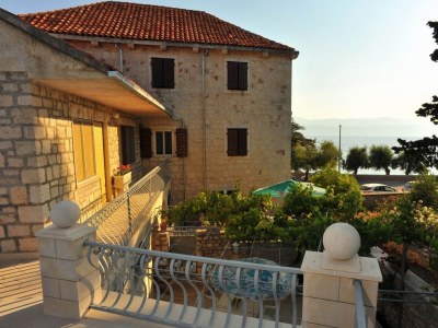 Apartment Three bedroom apartment near beach Sutivan, Brač A-22771-b - Outdoor photo 4