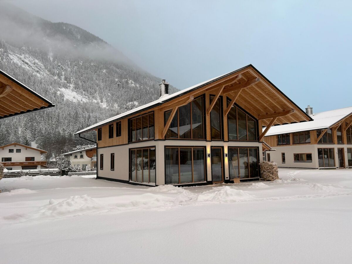 Holiday house Chalet in Bichlbach near Ski Slopes - Outdoor photo 3