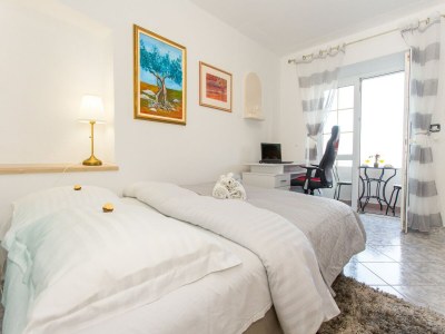 Apartment Apartments Tino- Two Bedroom Apartment with Balcony and Sea View(A1) - Features photo 21