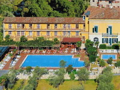 Holiday park Residence Antico Monastero in Toscolano - Outdoor photo 6