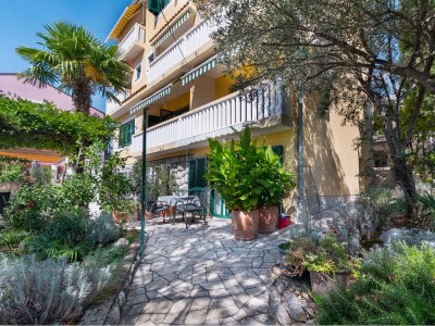 Apartment Two bedroom apartment with terrace and sea view Crikvenica A-5585-a - Outdoor photo 5