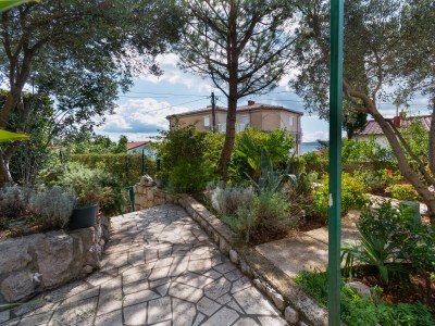 Apartment Two bedroom apartment with terrace and sea view Crikvenica A-5585-a - Outdoor photo 10