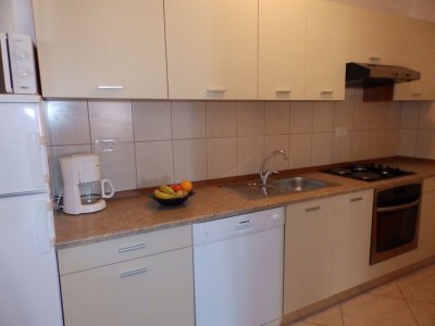 Apartment Four-bedroom apartment with terrace and sea view Kampor, Rab A-12273-b - Outdoor photo 12