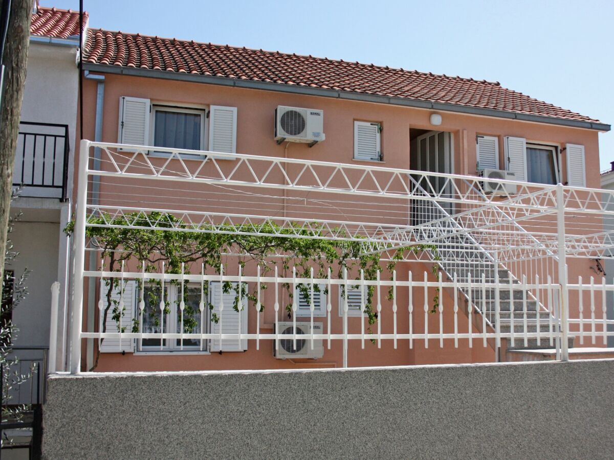 Apartment One bedroom apartment with balcony and sea view Marina, Trogir A-6116-e - Outdoor photo 5