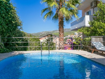 Apartment One bedroom apartment with balcony and sea view Seget Vranjica, Trogir A-14409-b - Outdoor photo 39