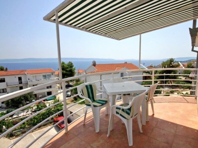 Apartment One bedroom apartment with balcony and sea view Rastići, Čiovo A-6863-a in Okrug Gornji - Apartment