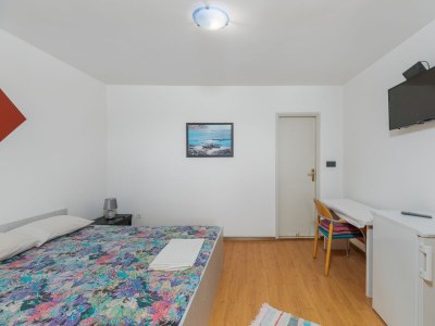 Apartment Two bedroom apartment with terrace and sea view Duće, Omiš A-2758-b - Outdoor photo 19