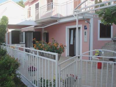 Apartment Two bedroom apartment near beach Šparadići, Šibenik A-18043-a - Outdoor photo 3