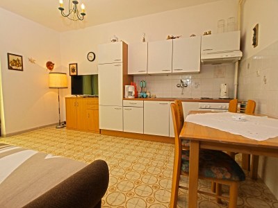 Apartment Two bedroom apartment with terrace Banjole, Pula A-20813-a - Outdoor photo 8