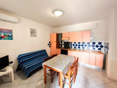 Apartment Apartment with Pool and Private Parking - Features photo 11