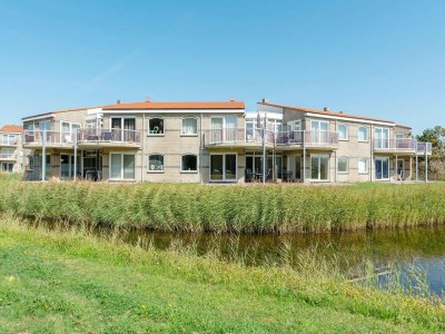 Apartment Apartment in Julianadorp aan Zee with terrace - Apartment