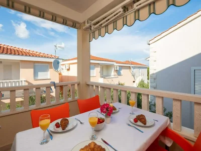 Apartment Apartment Bella Vista - Two Bedroom Apartment with Terrace (A4) - Outdoor photo 19