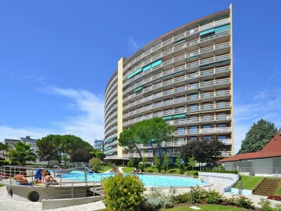 Holiday park Comfortable Apartment by the Café - Outdoor photo 2