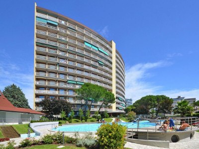 Holiday park Comfortable Apartment by the Café - Outdoor photo 6