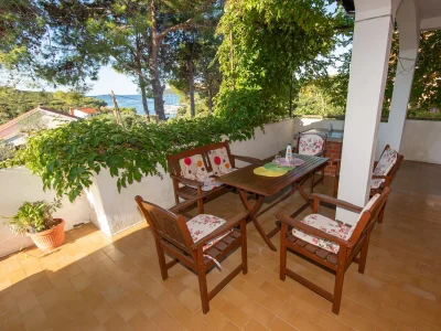 Apartment Three bedroom apartment with terrace and sea view Molat A-6249-a in Molat - Apartment