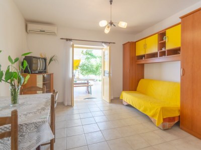 Apartment One bedroom apartment near beach Brna, Korčula A-9162-a in Smokvica - Apartment