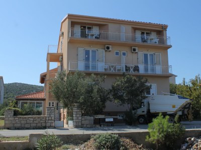 Holiday room near beach Tkon, Pašman S-8377-d - Outdoor photo 3