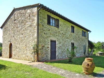 Holiday park Estate in Montaione with Pool & Wine Tasting - Outdoor photo 8