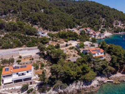Apartment Four-bedroom apartment near beach Cove Torac, Hvar A-575-a - Outdoor photo 7