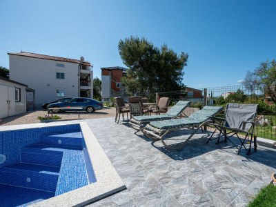 Apartment Two bedroom apartment with air-conditioning Sukošan, Zadar A-24349-b - Outdoor photo 7