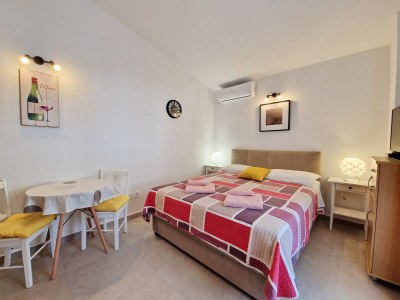 Apartment Apartments with parking space Baška, Krk - 19201 in Baška - Apartment
