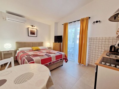 Apartment Apartments with parking space Baška, Krk - 19201 - Outdoor photo 10