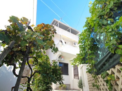 Apartment One bedroom apartment with terrace Baška, Krk A-22600-a - Outdoor photo 2