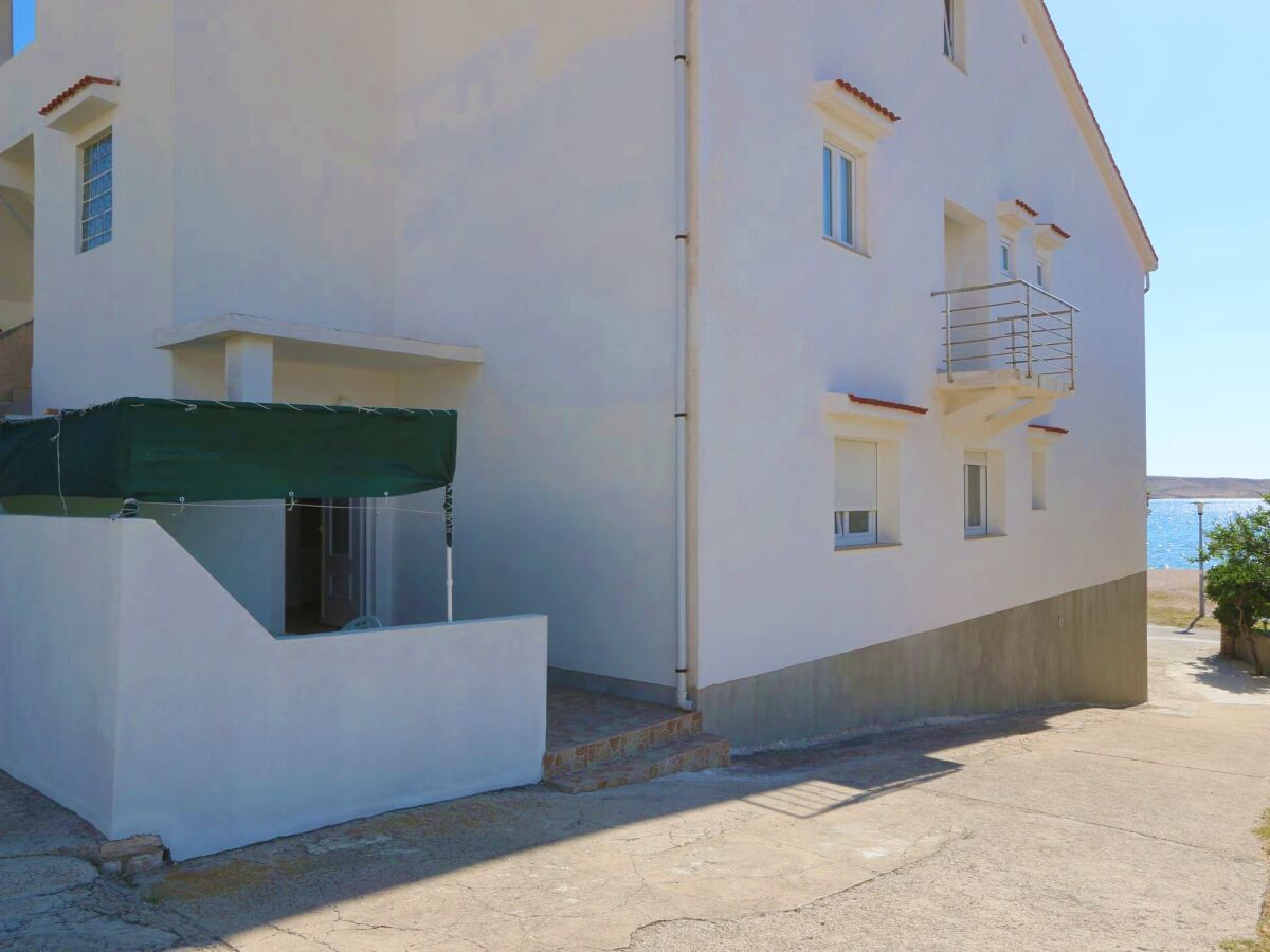 Apartment One bedroom apartment near beach Kustići, Pag A-4086-c - Outdoor photo 5