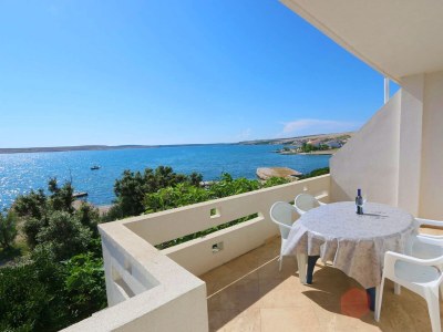 Apartment One bedroom apartment near beach Kustići, Pag A-4086-c in Zubovići - Apartment
