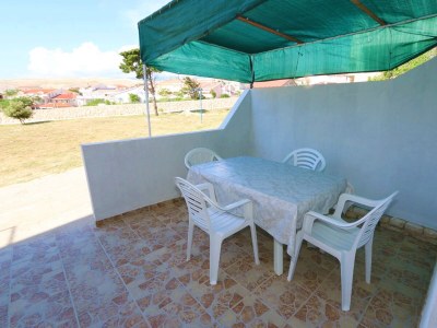 Apartment Two bedroom apartment near beach Kustići, Pag A-4086-d - Outdoor photo 14
