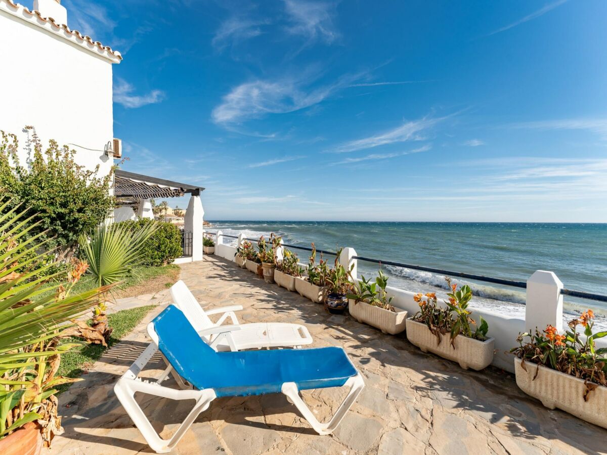 Holiday house Modern holiday home by beach in Calahonda - Outdoor photo 2