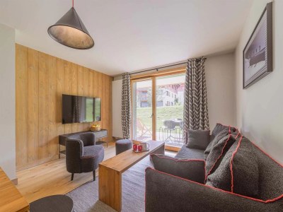Apartment Chic Alpine Apartment with Shared Pool - Features photo 14