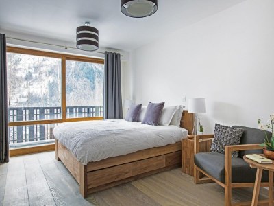 Apartment Modern Chamonix Apartment with Balconies - Features photo 11