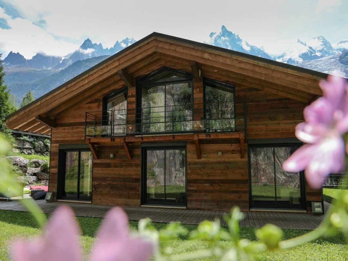 Chalet Luxury Chalet near Les Gaillands Lakes