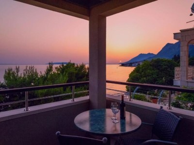 Apartment Premium Double Room With Private Bathroom in Makarska Riviera - Apartment