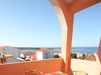 Apartment Three bedroom apartment with terrace and sea view Novalja, Pag A-6341-c - Outdoor photo 33