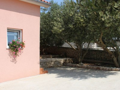Apartment One bedroom apartment with balcony and sea view Novalja, Pag A-6341-d - Outdoor photo 7