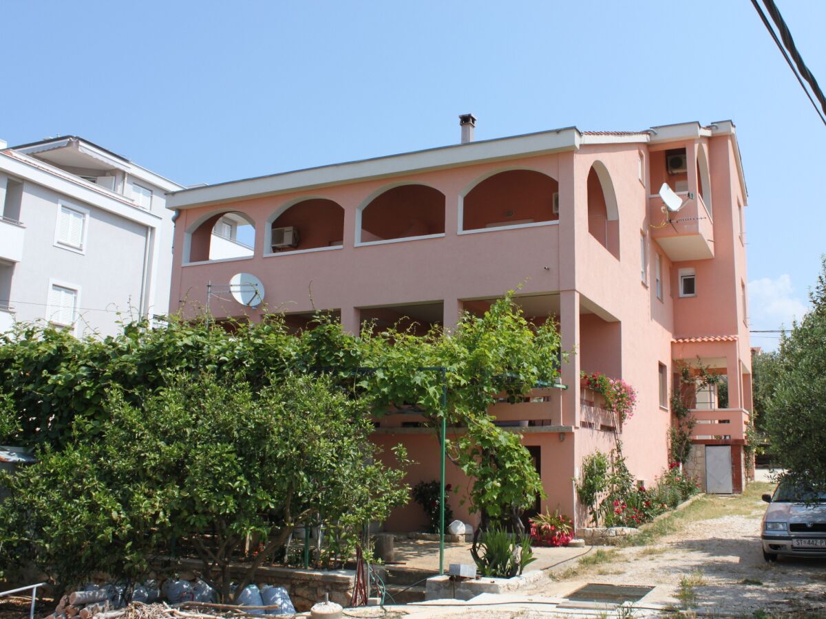 Holiday room with balcony and sea view Novalja, Pag S-6341-d