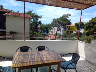 Apartment Two bedroom apartment with terrace Ivan Dolac, Hvar A-18269-b in Jelsa - Apartment