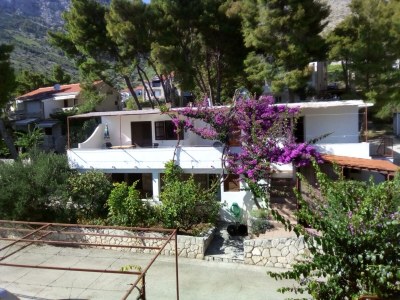 Apartment Two bedroom apartment with terrace Ivan Dolac, Hvar A-18269-d - Outdoor photo 2