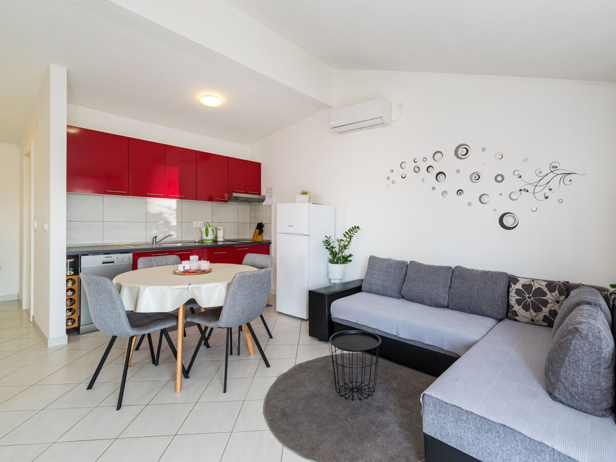 Apartment Two bedroom apartment with terrace Nin, Zadar A-23493-a - Outdoor photo 3