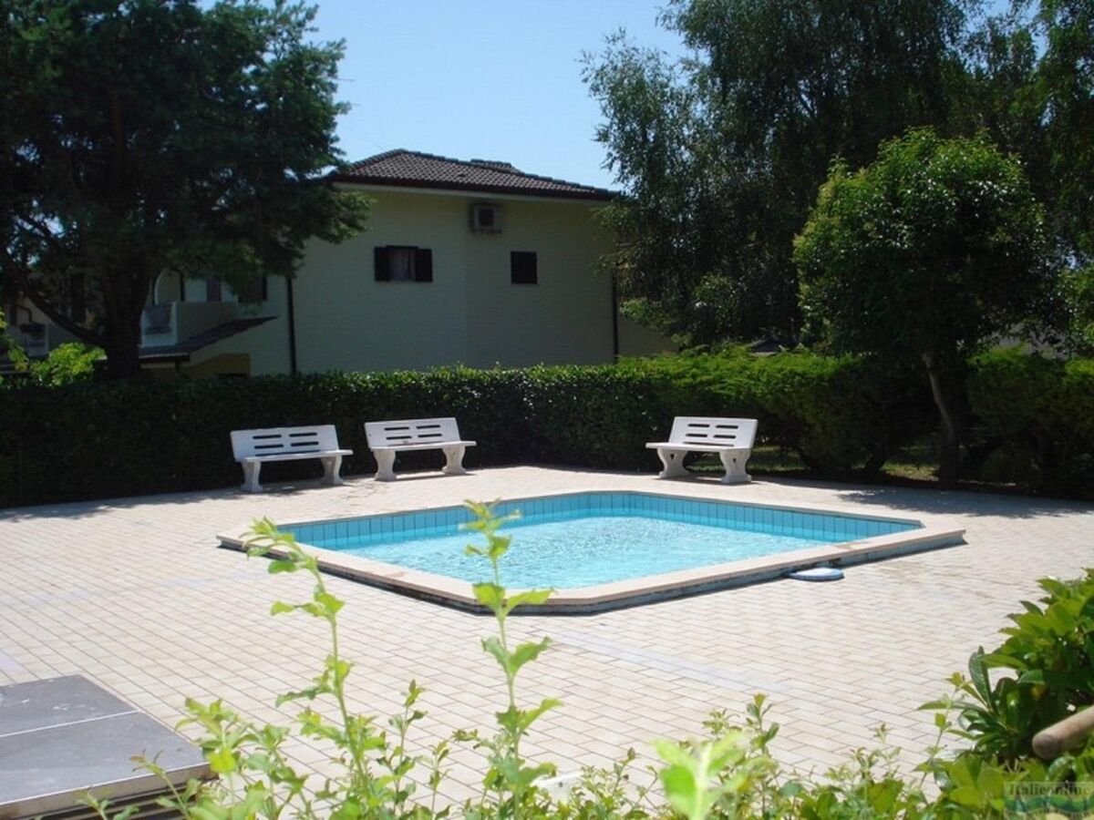 Villa Holiday Home in Caorle near Spiaggia Tartaruga - Outdoor photo 4