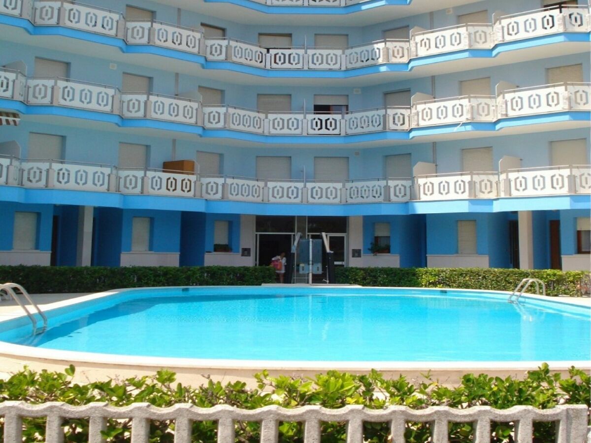Apartment Apartment in Caorle near Beach & Pool - Outdoor photo 4