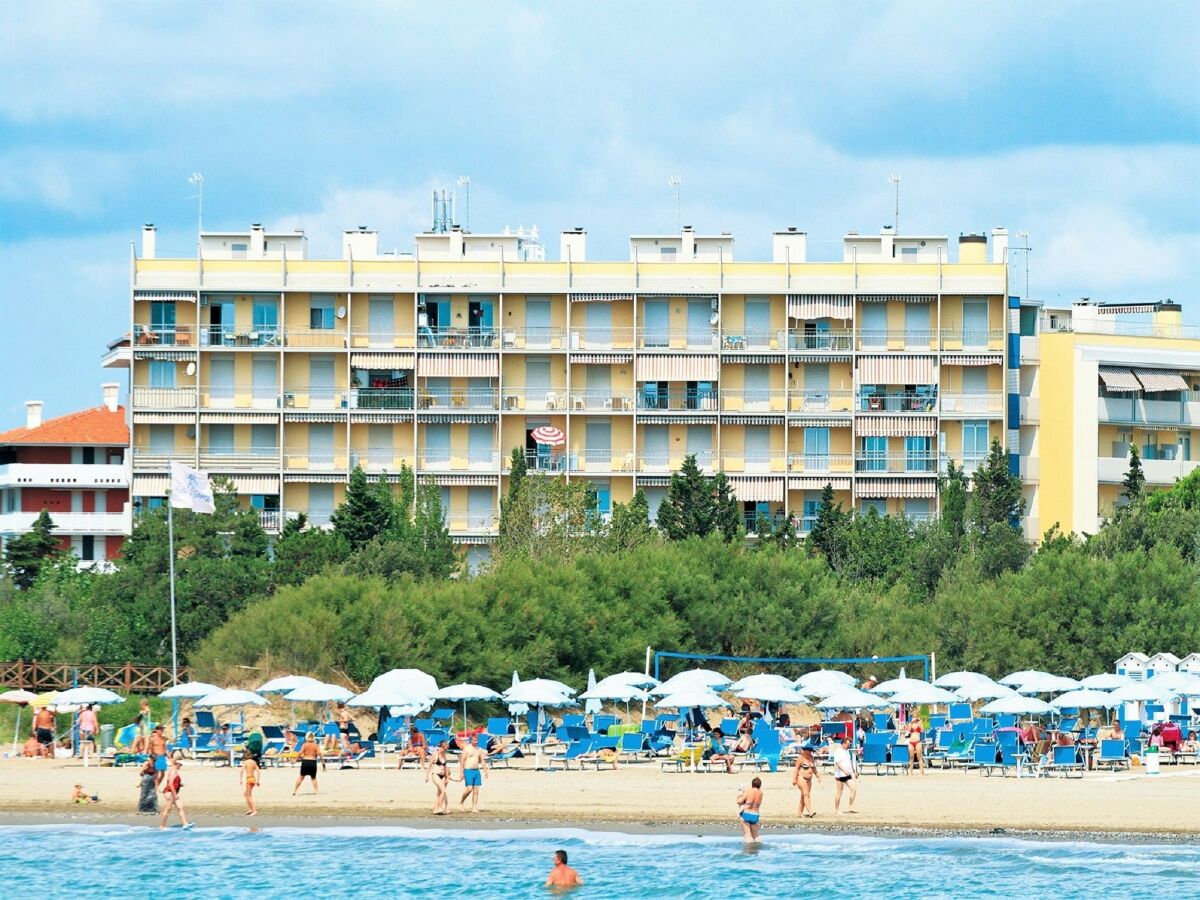 Apartment Holiday Home in Caorle near Spiaggia Tartaruga - Outdoor photo 2