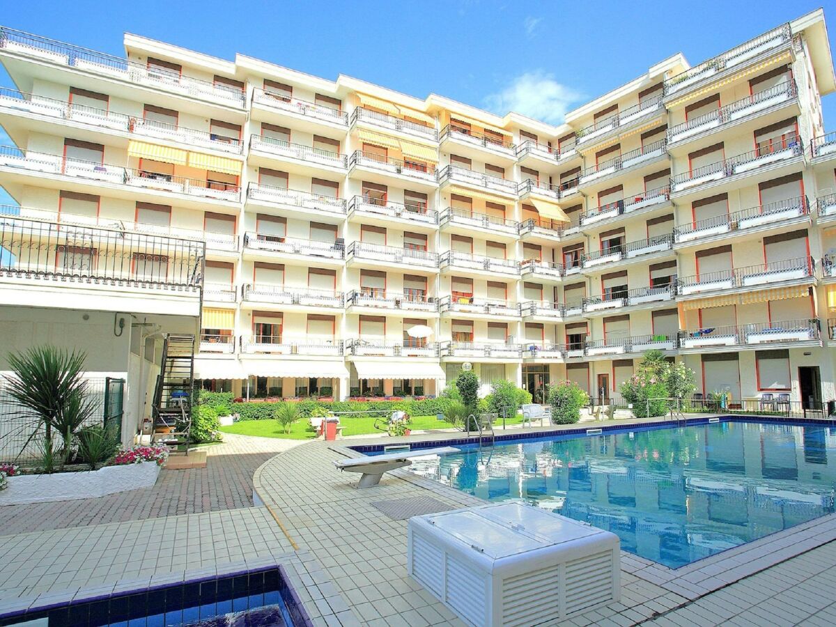 Apartment Apartment in Porto Santa Margherita by Beach - Outdoor photo 2
