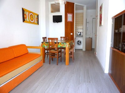 Apartment Apartment in Porto Santa Margherita by Beach - Features photo 15