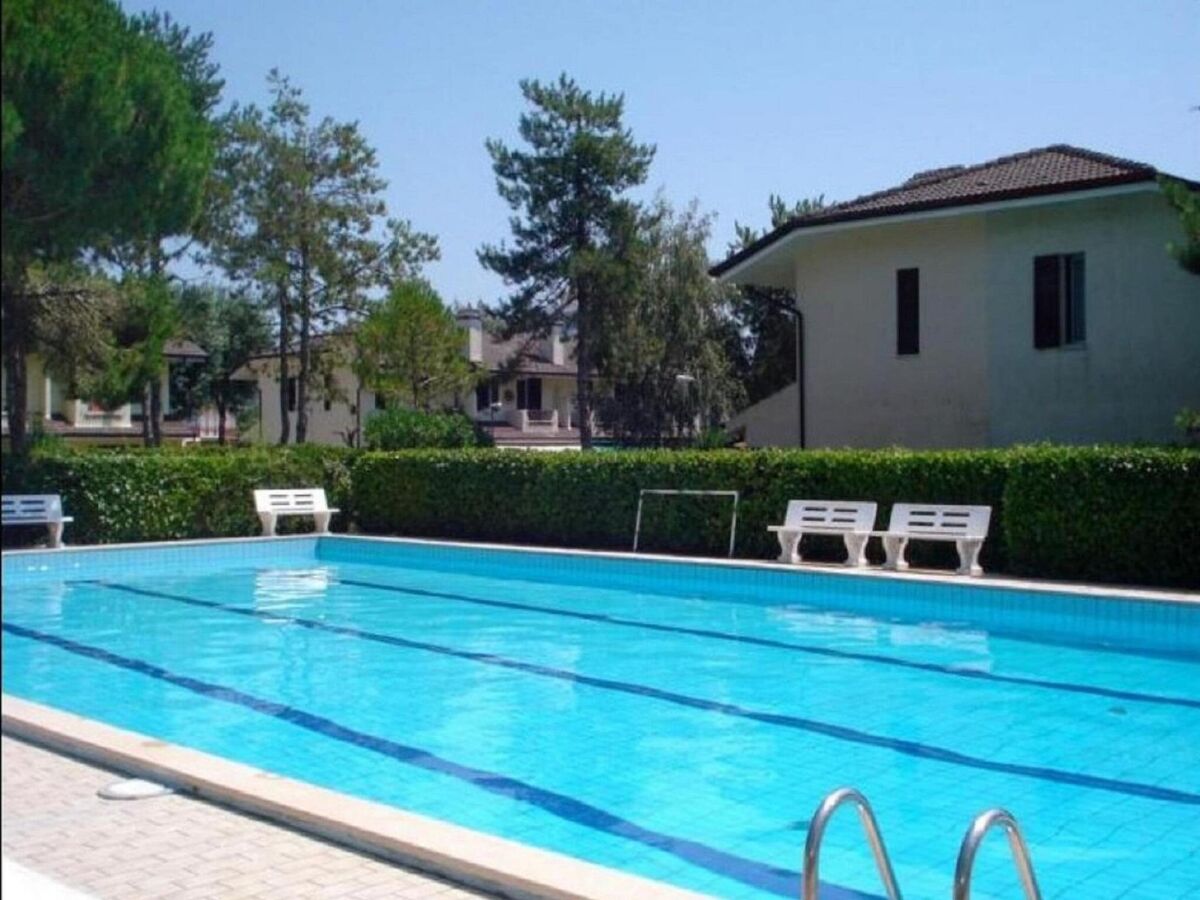 Villa Villa in Caorle nahe Spiaggia Tartaruga - Outdoor photo 2