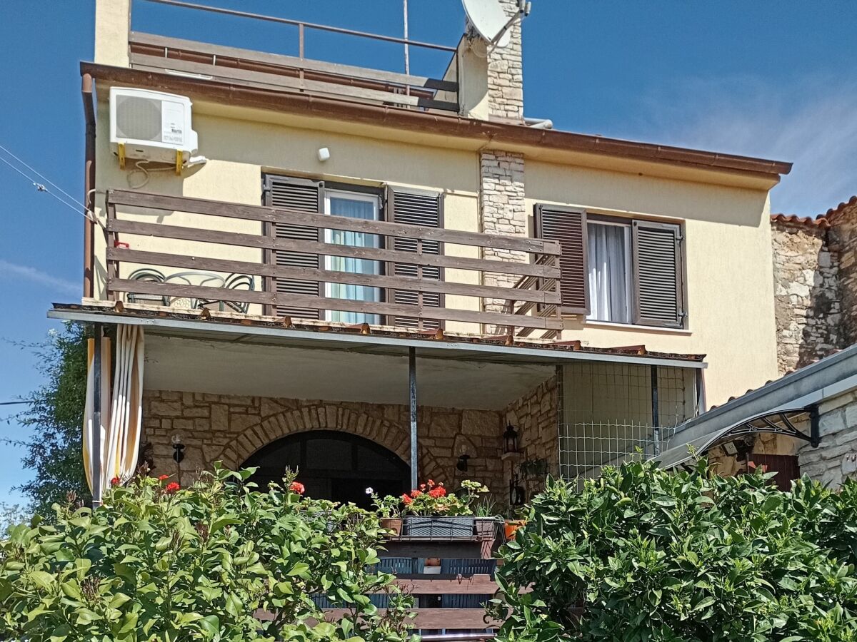 Apartment Studio flat with air-conditioning Ližnjan, Medulin AS-11152-a