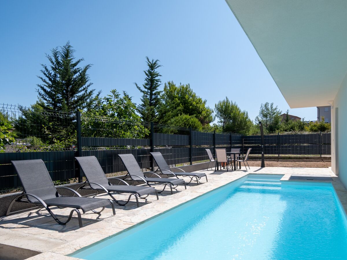 Apartment Two bedroom apartment with terrace and sea view Vir - Lozice, Vir A-24328-b - Outdoor photo 5